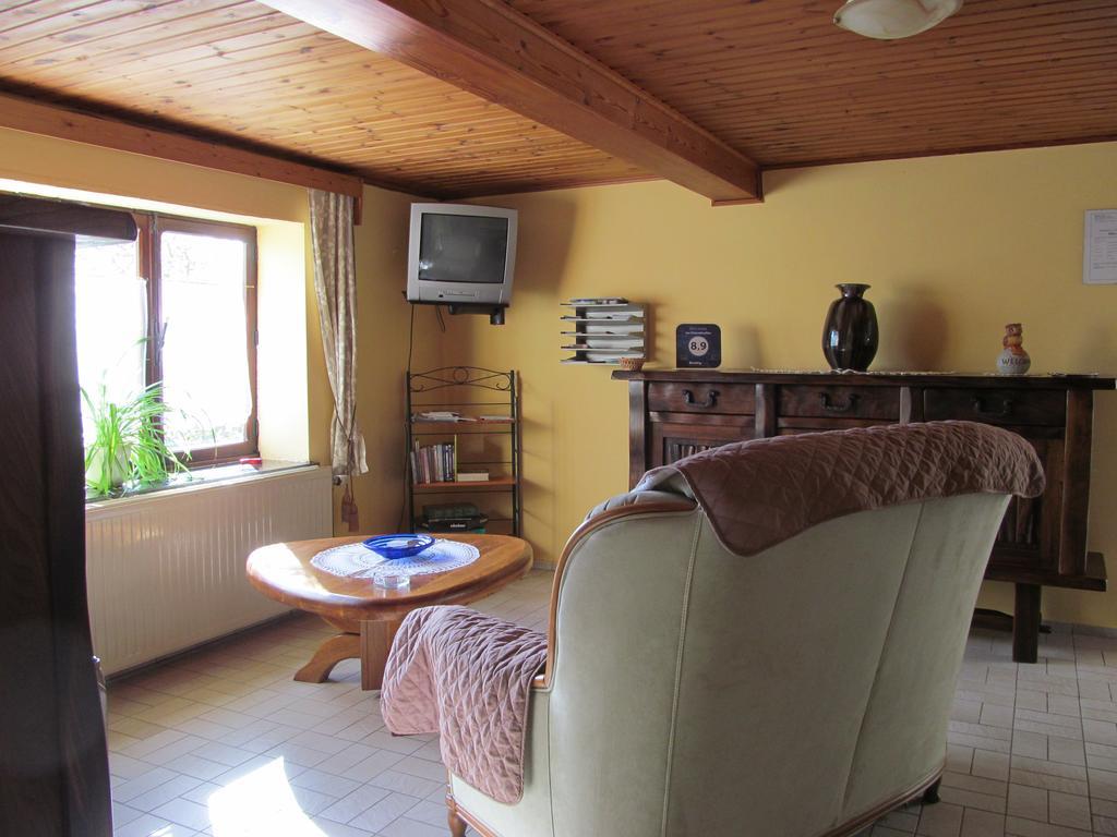 Les Chevrefeuilles Villa Walcourt Kültér fotó